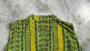 Vintage Sleeveless Kurti