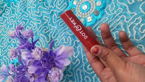 Dot &amp; Key Cocoa Nude Lip Balm
