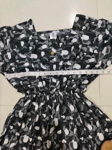 Black &amp; White Printed Tiered Dress