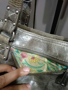 Stylish Grey Leather Lancaster handbag