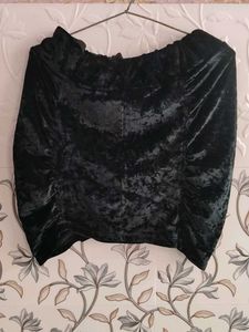 Candies black velvety skirt