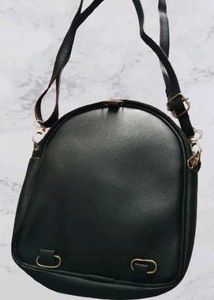 Chic Black Crossbody Bag