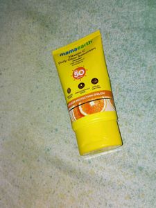 Mamaearth vitamin c daily glow sunscreen