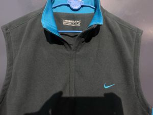 Nike Golf Sleeveless Fleece Vest