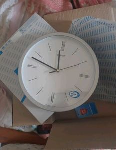 New Oreva Elegant Wall Clock 30x 4.5X 30 cm