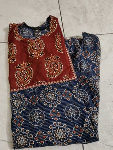 Ajrakh kurti