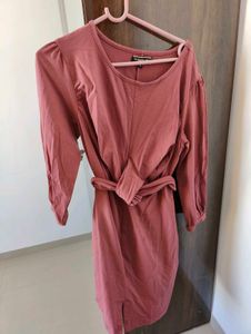 2 Chic Sleeve Dress