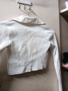 White Ribbed Collared Crop Top