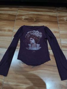Unique Graphic Print Long Sleeve Top