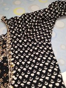 Elegant Black &amp; White Embroidered Kurti Set of 2