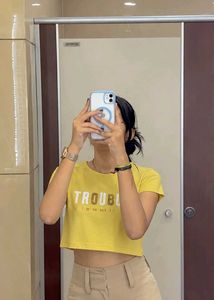 Trendy Yellow Cropped T-Shirt