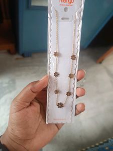 Delicate Flower Chain Necklace