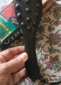 Magnetic Vibra-Pi Hairbrush