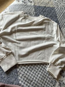 White Unicorn Graphic Cropped Sweatshirt size XS