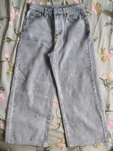 Light Wash Wide Leg Jeans