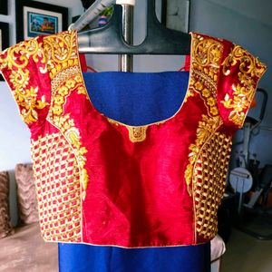 🛍️Shaded Blue Saree with Embellished Blouse