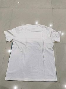 men white tshirt