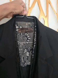 Elegant Black Blazer
