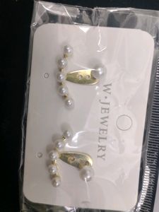 Korean Pearl Earrings