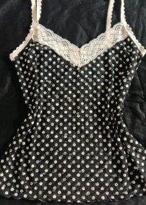 Y2K dotted lace camisole top 🖤🎀