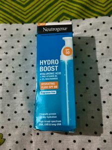 Neutrogena Hydro Boost Hydrating Fluid SPF 50