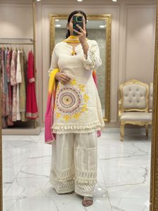 Elegant Embroidered Kurta Set with Palazzo