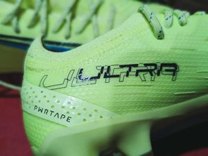 Puma Ultra Ultimate - Football Shoes