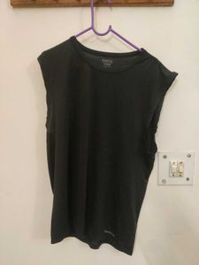 Reebok Sleeveless Workout Top