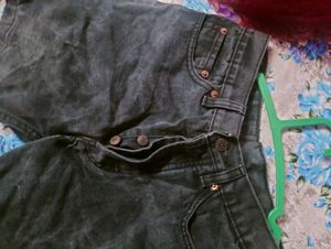 Stylish Washed Denim Jeans Shorts