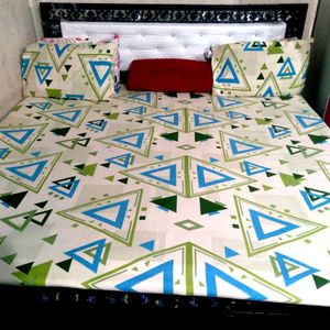 Premium Quality Bedsheet With Different Colours