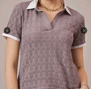 Textured Collared Short Sleeve Top