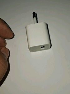 Apple Power Adapter pick up 1