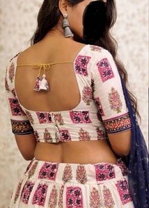 Elegant Floral Print Lehenga Choli Set