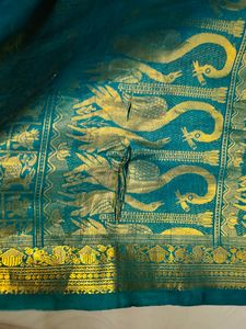 Green Colour Pattu Saree With Blouse
