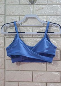 Nike Favourites Surf to Sport