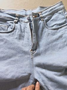 Light Wash Jeans