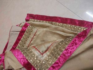 Ethnic Saree &amp; Blouse Set