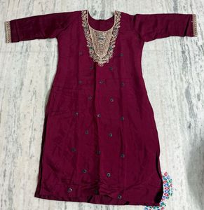 Elegant Maroon Embroidered Kurta