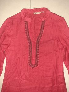 ❤ Rare Global Desi Red Embroidered Kurti