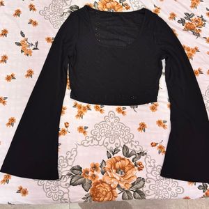 Chic Black Bell Sleeve Crop Top
