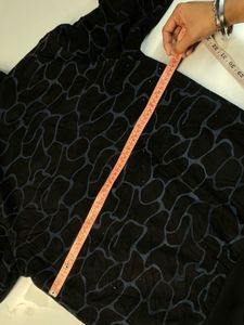 Men's Black Patterned Zip-Up Hoodie