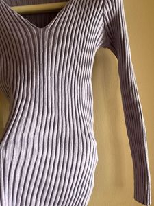 Ribbed Knit V-Neck Long Sleeve Top