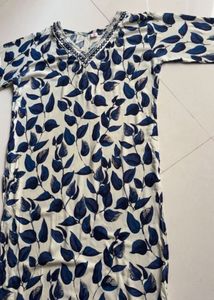 Cream Kurta with Blue Leaf Print