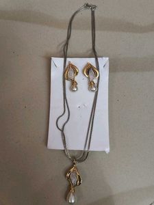 Elegant Pearl Pendant and Earring Set