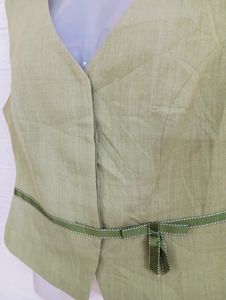 HALF SLEEVES Vest