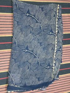 Elegant Navy Blue Leaf Print Saree with petticoat