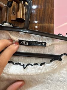 Zara White Textured Top