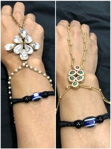 (Set Of 2)Hand jewellery Imitation, Never Used
