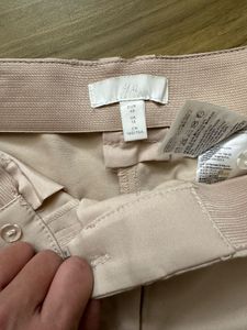 H&amp;M women’s  Beige cigarette Trousers