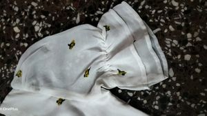 Chic White Embroidered Crop Top